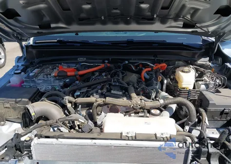 2024 Toyota Tacoma Hybrid Trd Off Road из США, поврежденный, VIN 3TYLC5LN4RT012448